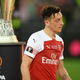 Illustration for article titled Mesut Özil Has Become Arsenal's Most Expensive Liability